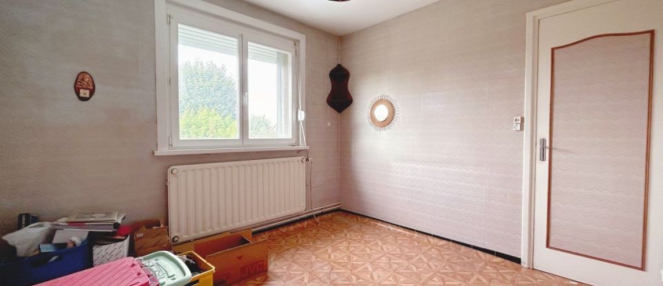 House 4 rooms of 98 m² in Lompret (59840)