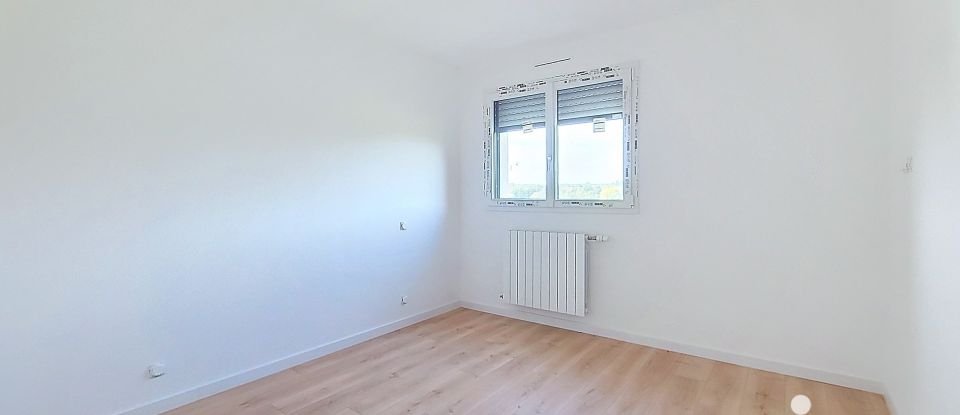 Maison 6 pièces de 146 m² à Moustoir-Ac (56500)