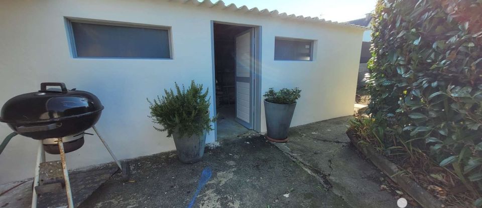 House 6 rooms of 116 m² in Perros-Guirec (22700)