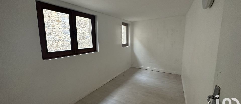 Apartment 2 rooms of 30 m² in Nemours (77140)