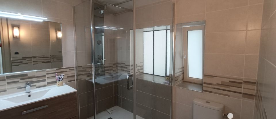 Maison 4 pièces de 121 m² à Léognan (33850)