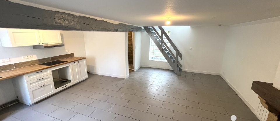 Triplex 4 pièces de 80 m² à Falaise (14700)