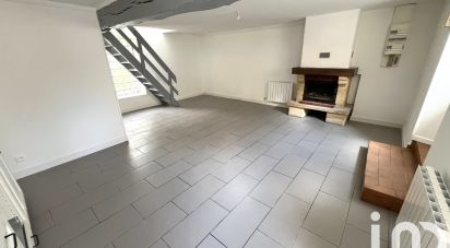 Triplex 4 pièces de 80 m² à Falaise (14700)