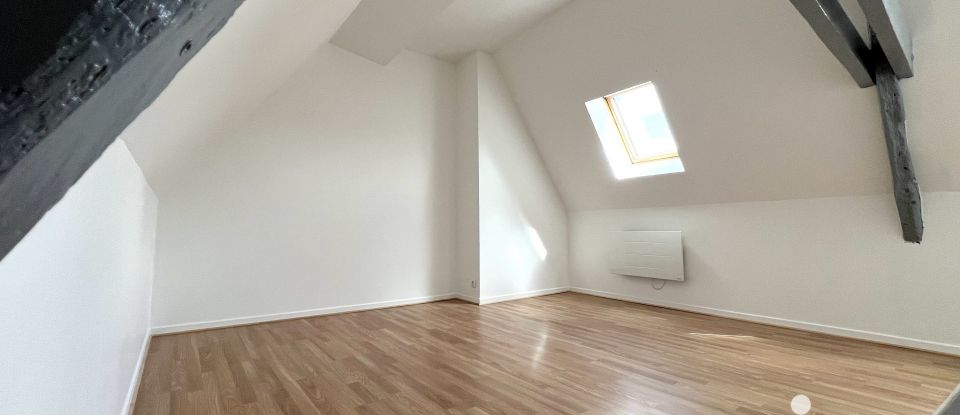 Triplex 4 pièces de 80 m² à Falaise (14700)