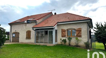 Maison 7 pièces de 143 m² à Jeandelize (54800)