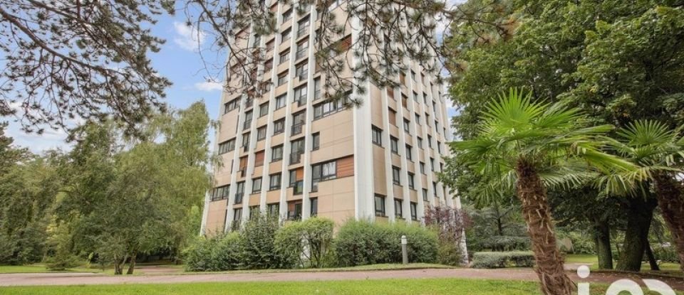 Appartement 4 pièces de 91 m² à Verrières-le-Buisson (91370)