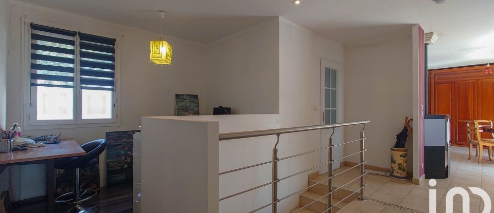 Maison 4 pièces de 150 m² à Baraqueville (12160)