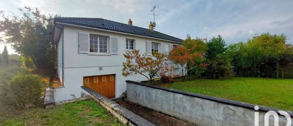 Maison 5 pièces de 88 m² à Buzançais (36500)