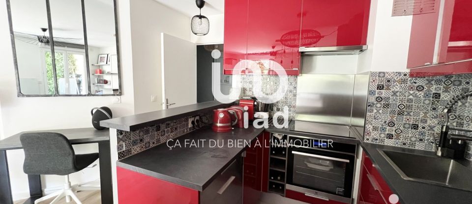 Apartment 3 rooms of 63 m² in Puteaux (92800)