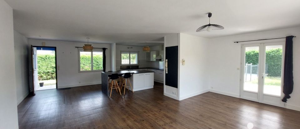 Maison 4 pièces de 110 m² à Saint-Vincent-de-Paul (40990)