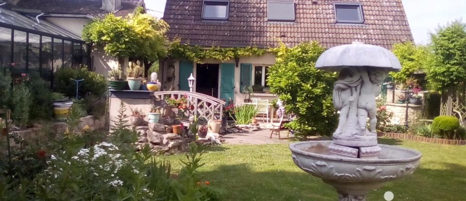 House 5 rooms of 142 m² in Bellefontaine (95270)