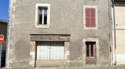 Town house 5 rooms of 84 m² in Mazières-en-Gâtine (79310)