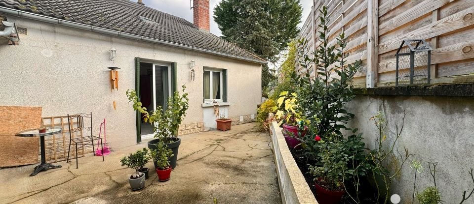 Maison de ville 4 pièces de 117 m² à Saint-Amand-en-Puisaye (58310)