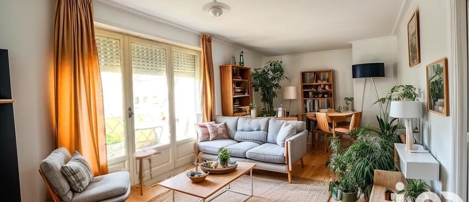 Apartment 2 rooms of 54 m² in Sarlat-la-Canéda (24200)