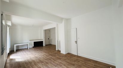 Apartment 4 rooms of 94 m² in Marseille (13002)