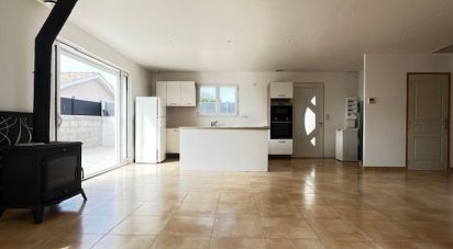 Maison 3 pièces de 87 m² à Capestang (34310)