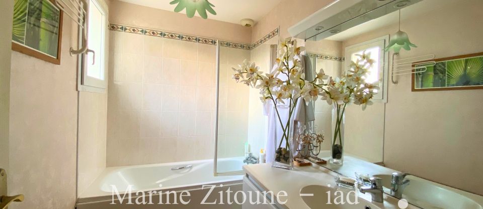 Traditional house 6 rooms of 124 m² in Ormoy (91540)