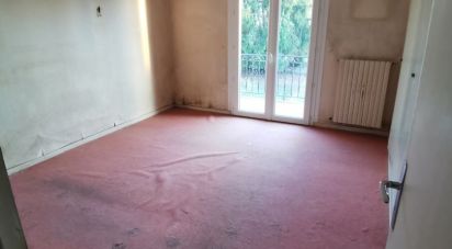 House 4 rooms of 106 m² in Surgères (17700)