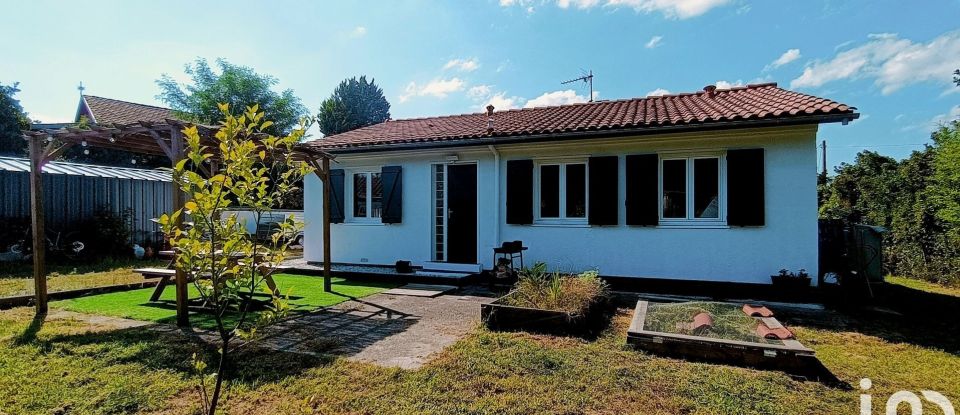 Maison 5 pièces de 94 m² à Boucau (64340)