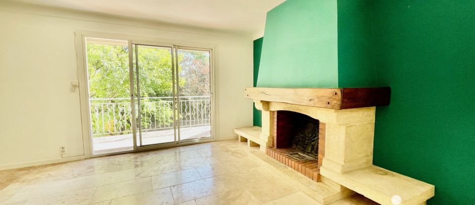 Apartment 5 rooms of 105 m² in Aix-en-Provence (13090)