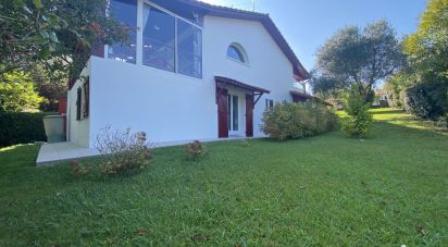 House 5 rooms of 89 m² in Lahonce (64990)