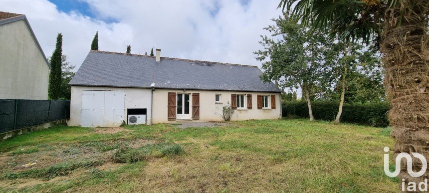 Pavilion 5 rooms of 87 m² in La Chapelle-Blanche-Saint-Martin (37240)