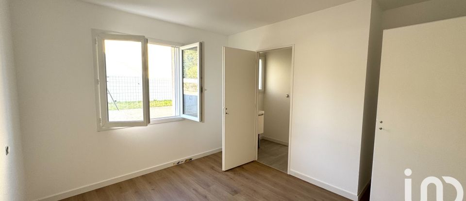 Pavillon 4 pièces de 104 m² à Châtellerault (86100)