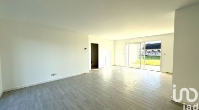 Pavillon 4 pièces de 104 m² à Châtellerault (86100)