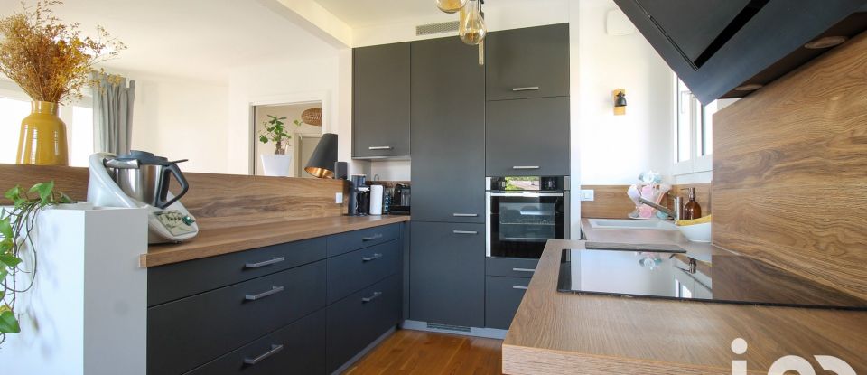 Appartement 4 pièces de 83 m² à Annecy (74000)