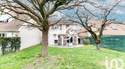 Maison 4 pièces de 97 m² à Le Coudray-Montceaux (91830)