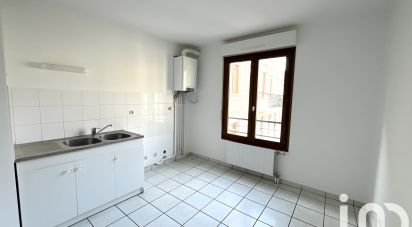 Appartement 3 pièces de 70 m² à Saint-Just-Saint-Rambert (42170)