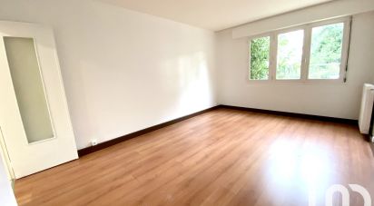 Appartement 2 pièces de 45 m² à Évry (91000)