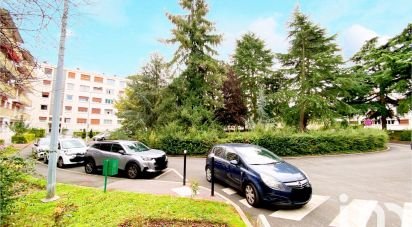 Appartement 2 pièces de 45 m² à Évry (91000)