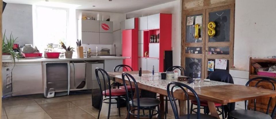 Immeuble de 305 m² à Moncel-sur-Vair (88630)