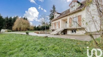 Traditional house 5 rooms of 130 m² in Meaux (77100)