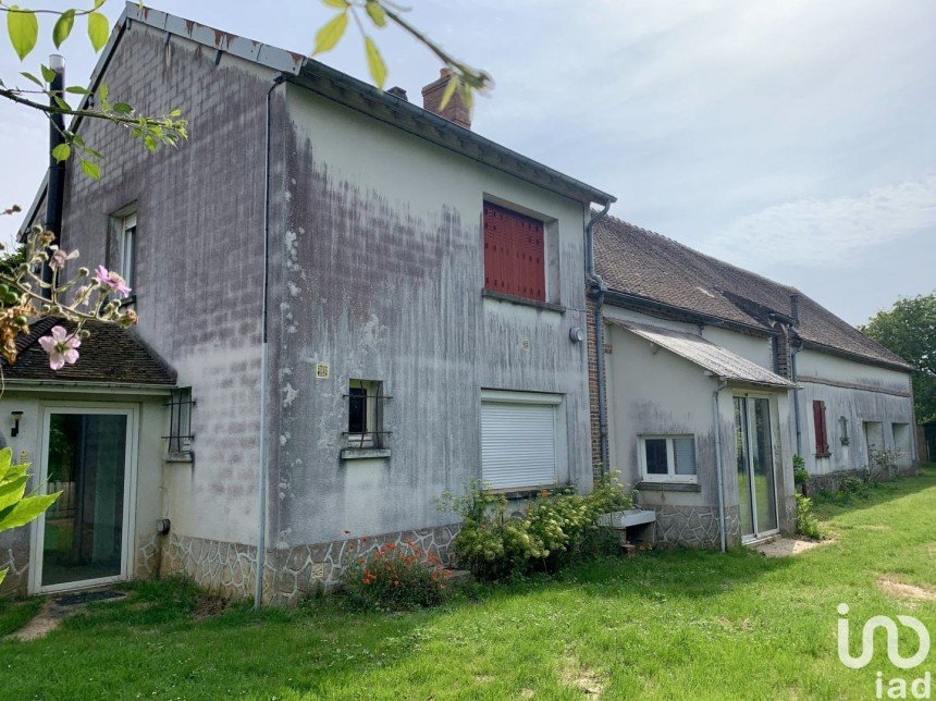 House 7 rooms of 140 m² in Fouchères (89150)