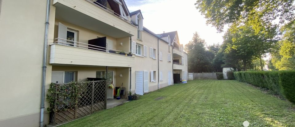 Apartment 1 room of 44 m² in Brie-Comte-Robert (77170)