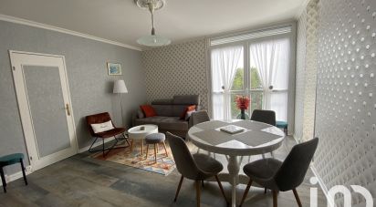 Apartment 4 rooms of 71 m² in Avon (77210)