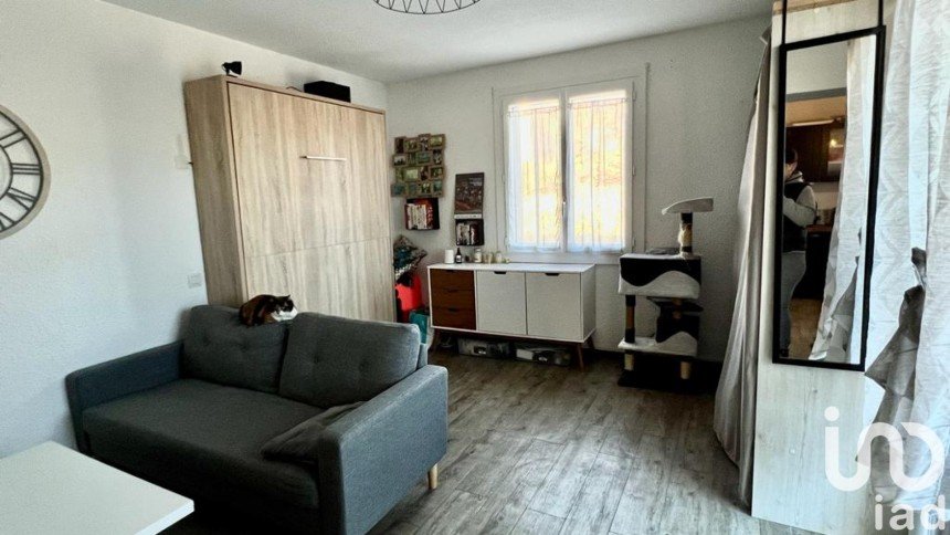 Appartement 1 pièce de 31 m² à Gréoux-les-Bains (04800)