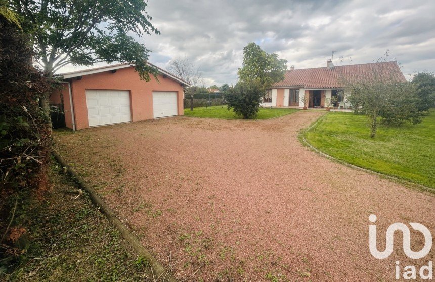 Maison 5 pièces de 120 m² à L'Hôpital-le-Grand (42210)