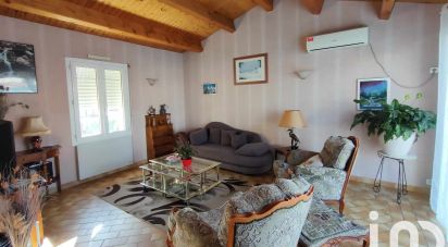 Traditional house 7 rooms of 150 m² in Luçon (85400)