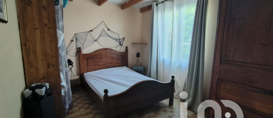 Traditional house 3 rooms of 56 m² in La Tremblade (17390)