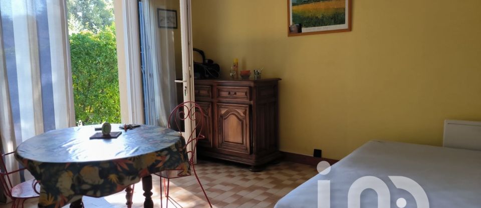 Traditional house 3 rooms of 56 m² in La Tremblade (17390)