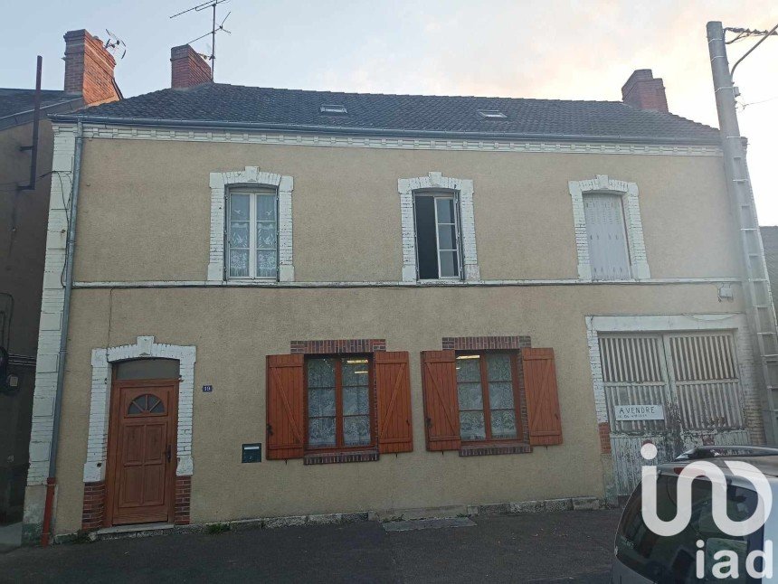 Maison de ville 5 pièces de 186 m² à Nogent-sur-Vernisson (45290)