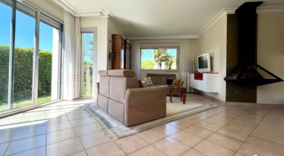 House 4 rooms of 122 m² in Bouguenais (44340)