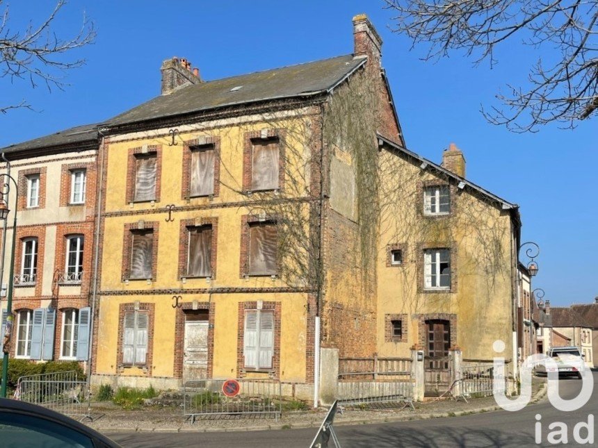 Maison de village 8 pièces de 330 m² à Moulins-la-Marche (61380)