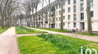 Apartment 6 rooms of 150 m² in Versailles (78000)