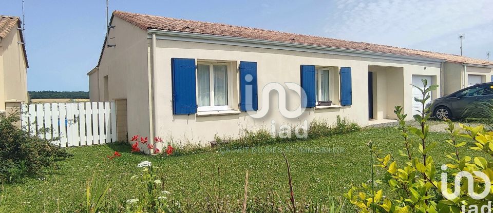 Maison 4 pièces de 105 m² à Fontenay-le-Comte (85200)