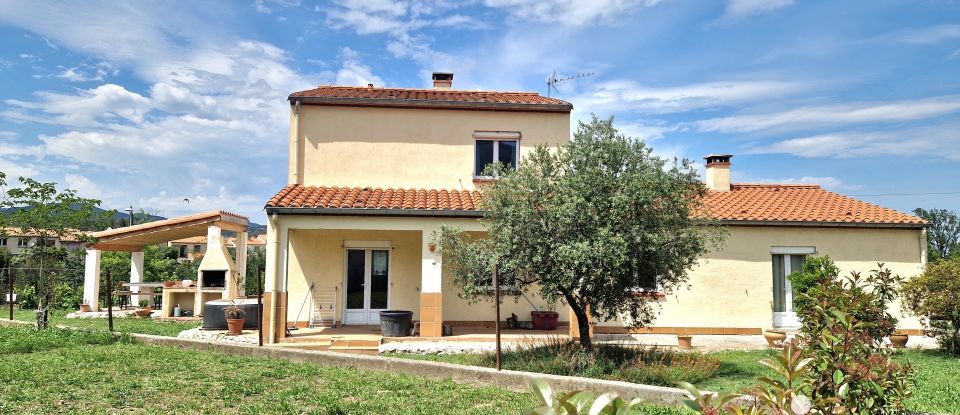 Maison traditionnelle 7 pièces de 165 m² à Céret (66400)