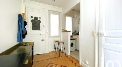 Appartement 2 pièces de 31 m² à Paris (75017)